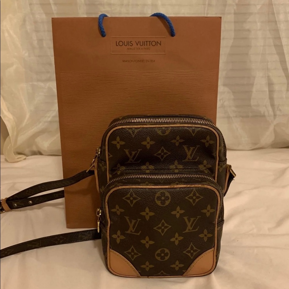 Louis Vuitton Crossbody